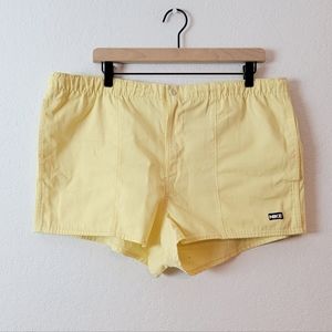 Vintage Nike 90s Light Yellow Mens Running Gym Drawstring Cotton Shorts XL